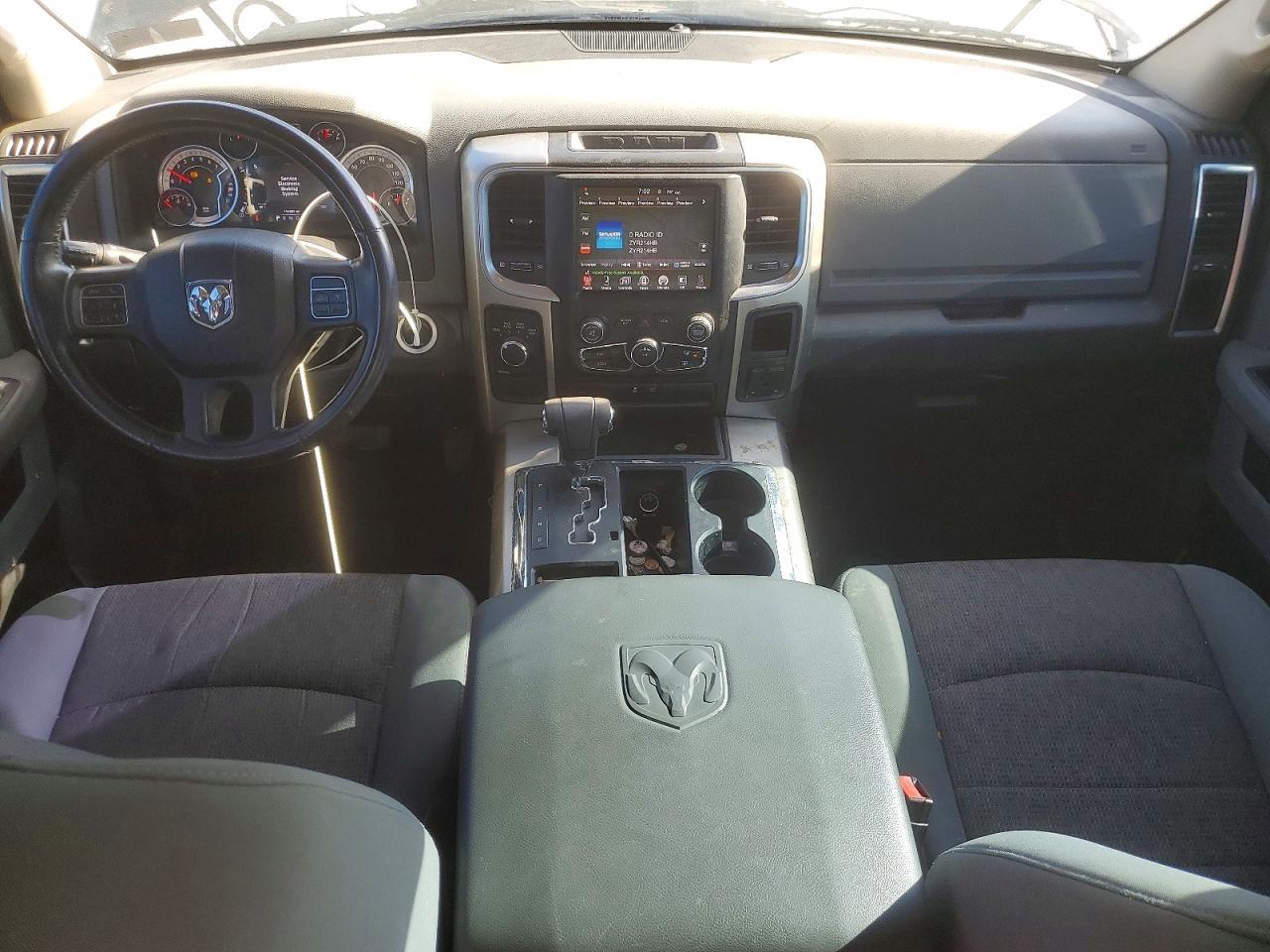 2013 Dodge RAM 1500 SLT