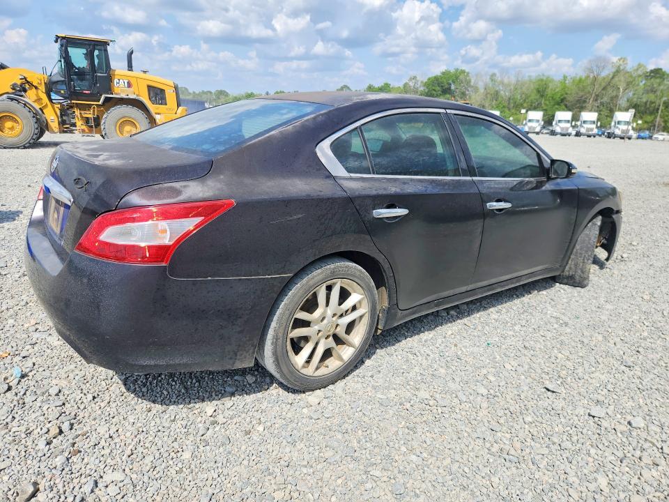 2010 Nissan Maxima 3.5 s