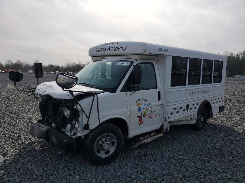 2010 Chev Express G3500