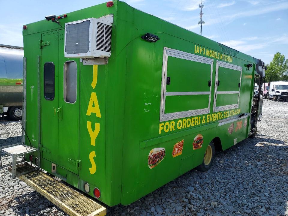 2003 Workhorse Custom Chassis P42 Food Truck