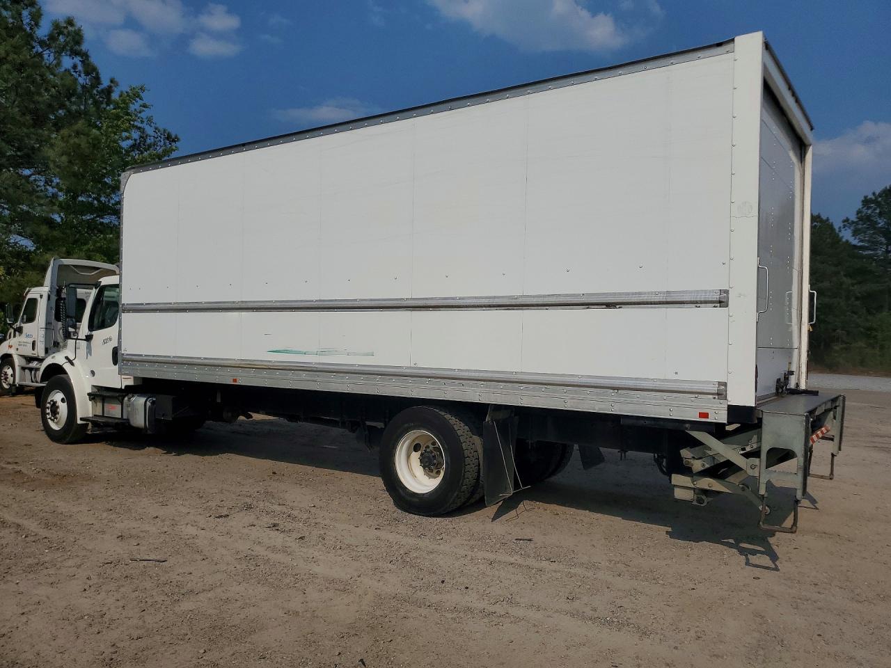 2019 Freigliner 2019 Freightliner Business Class M2 BOX Truck