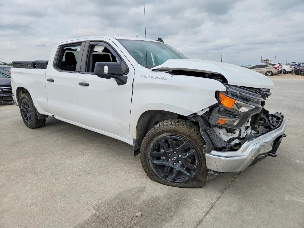 2024 Chevrolet Silverado C1500