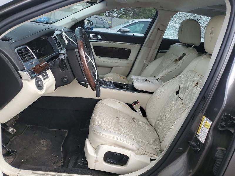 2011 Lincoln MKS