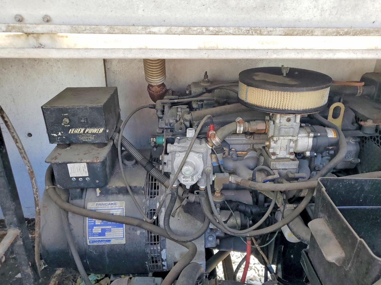 2001 Team Fenex F121 IP Manhole Support Trailer