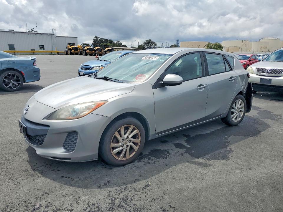 2012 Mazda 3 I