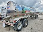 2003 Walker Tank Trailer