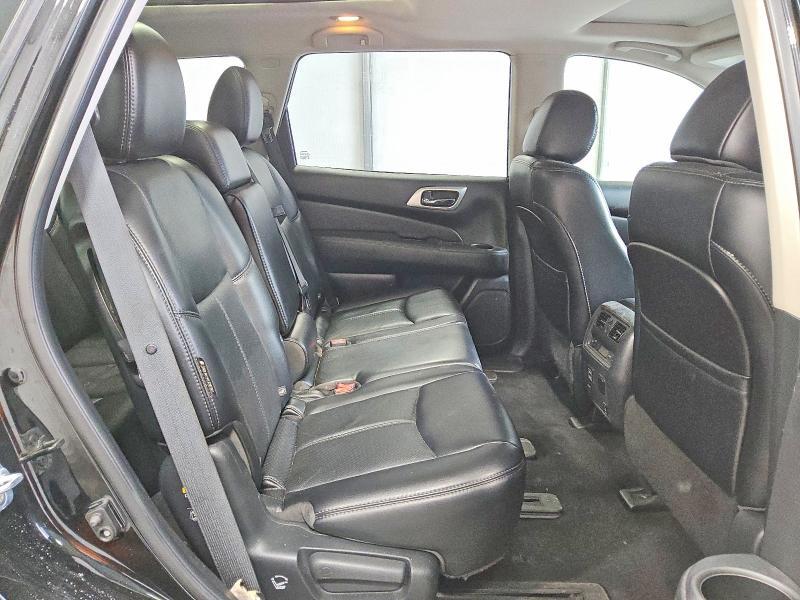 2018 Nissan Pathfinder Platinum