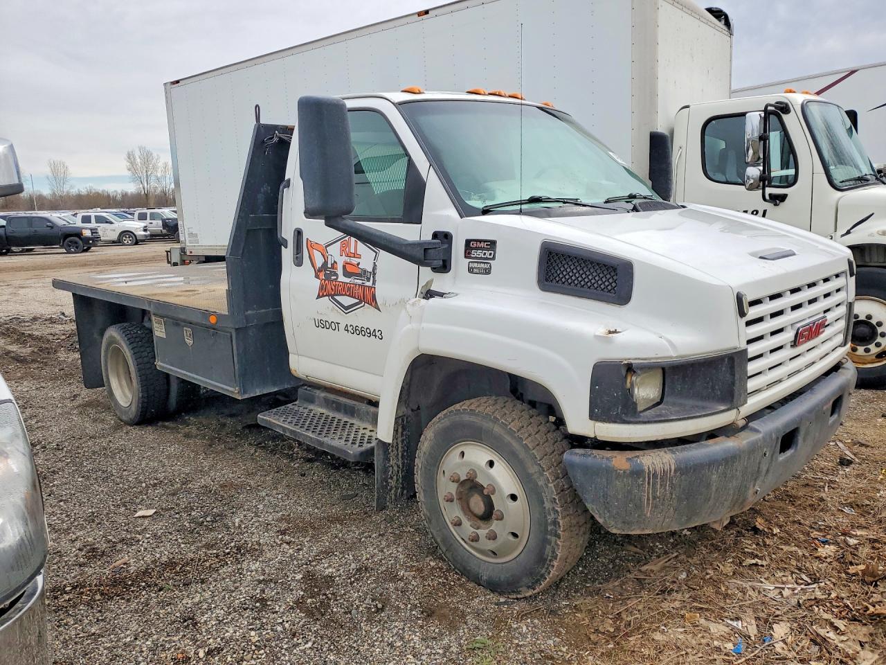 2008 GMC C5500 Flatbed Truck