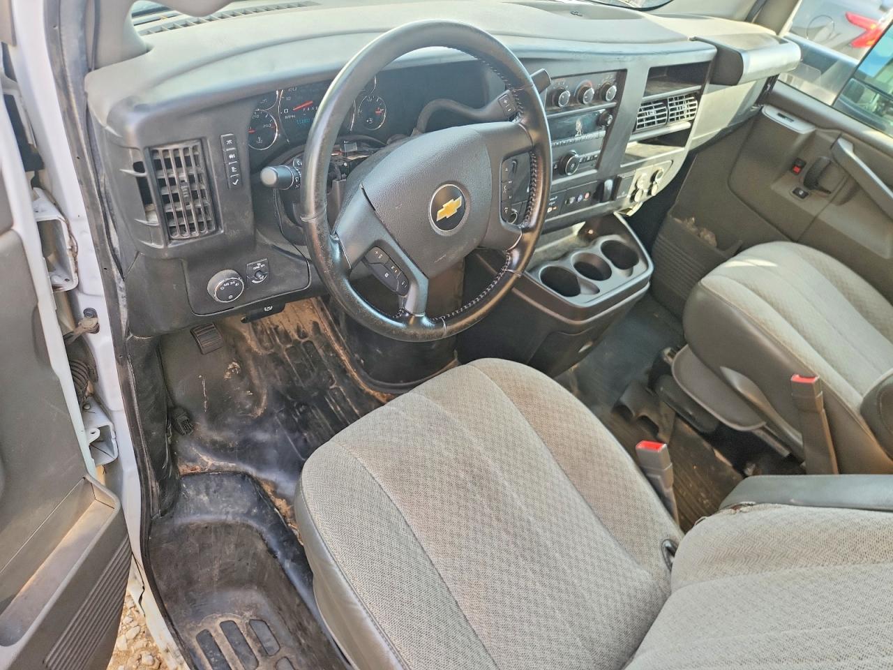 2022 Chev Rolet Express Delivery Truck