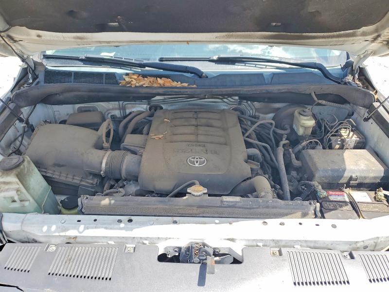 2015 Toyota Tundra SR5