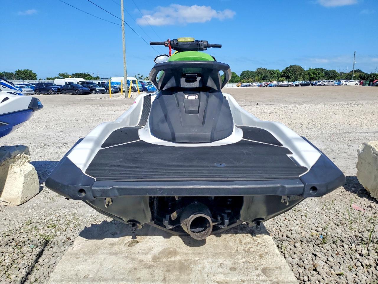 2022 YAM Jetski