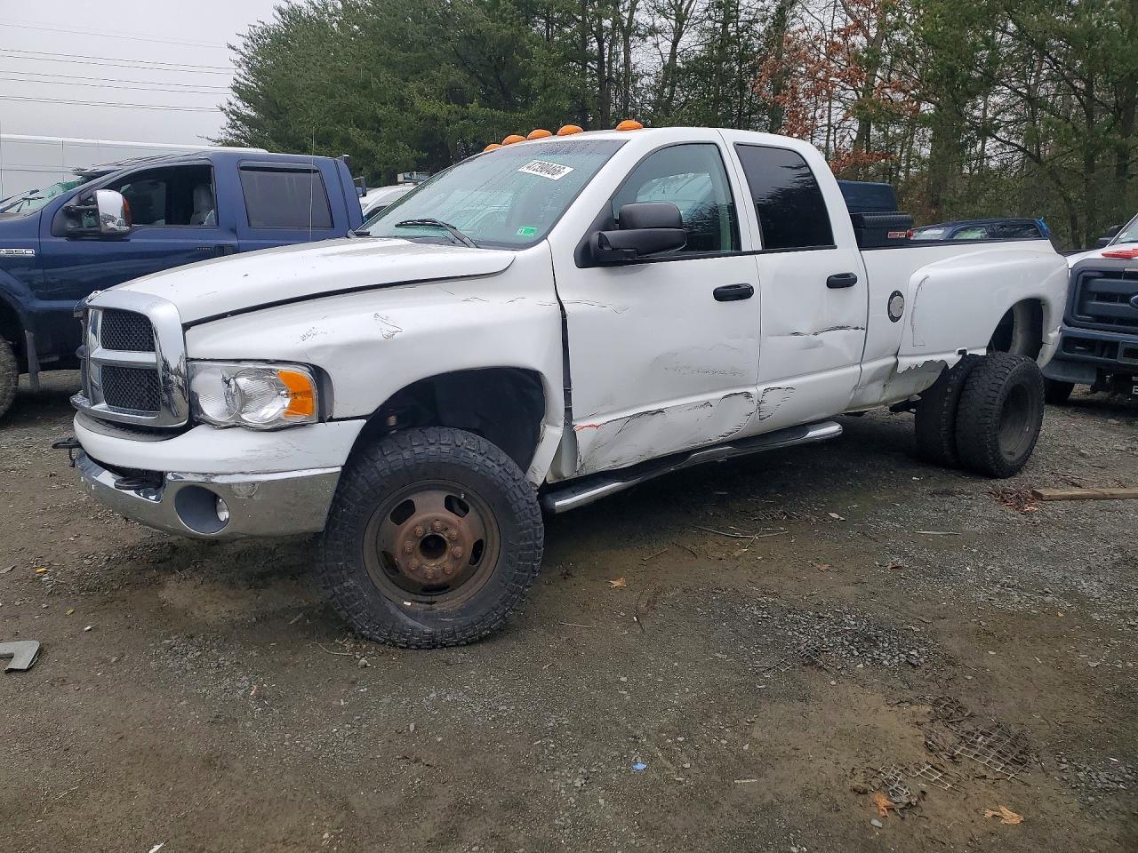 2004 Dodge RAM 3500 ST