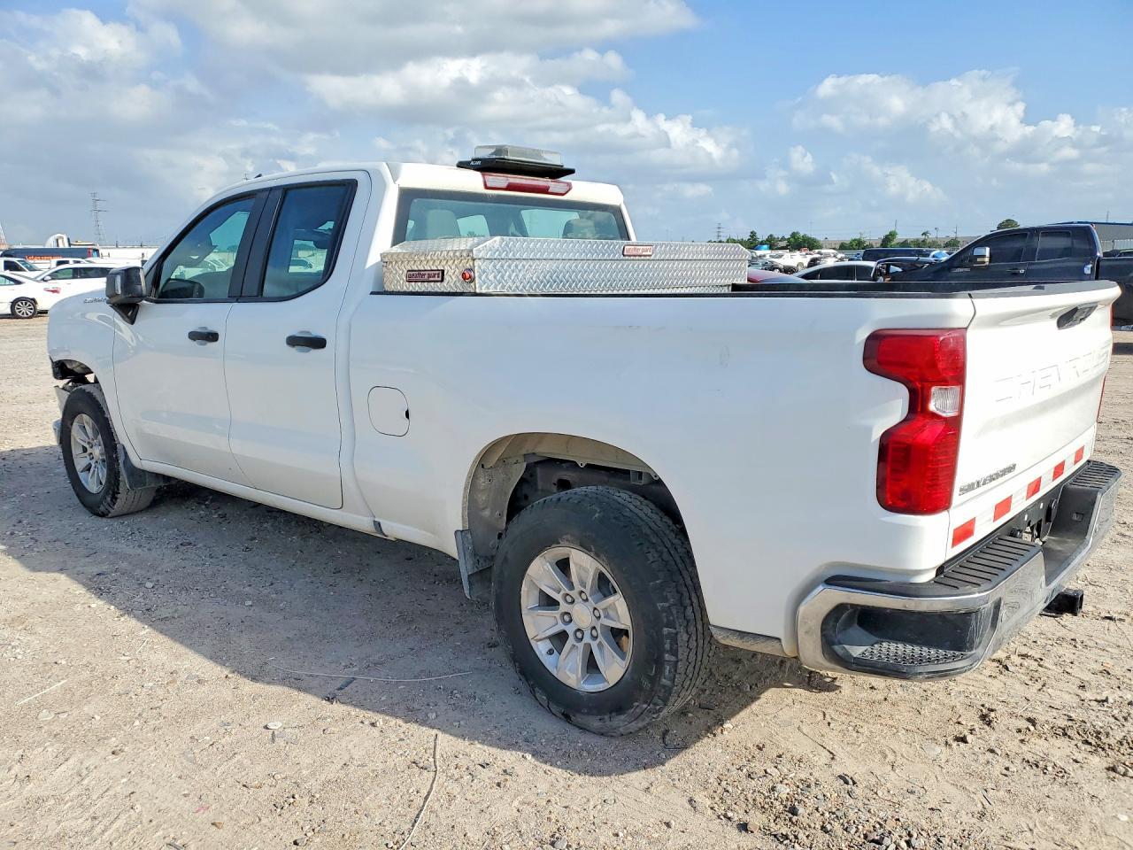 2023 Chevrolet Silverado C1500