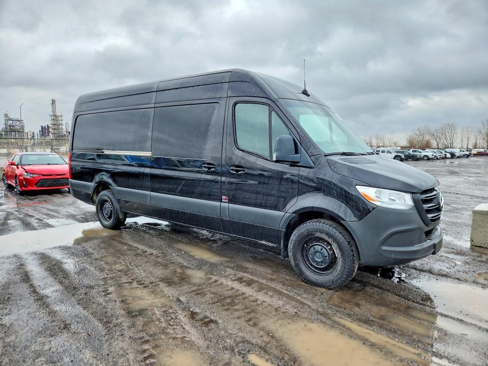 2022 Mercedes-Benz Sprinter 2500