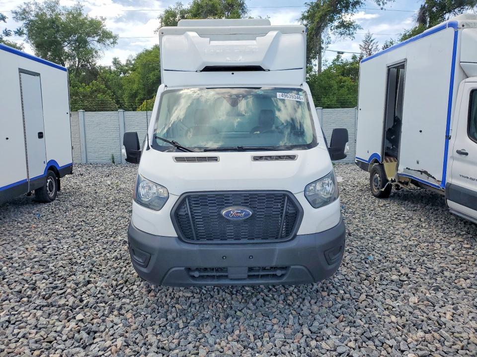 2021 Ford Transit Delivery Truck