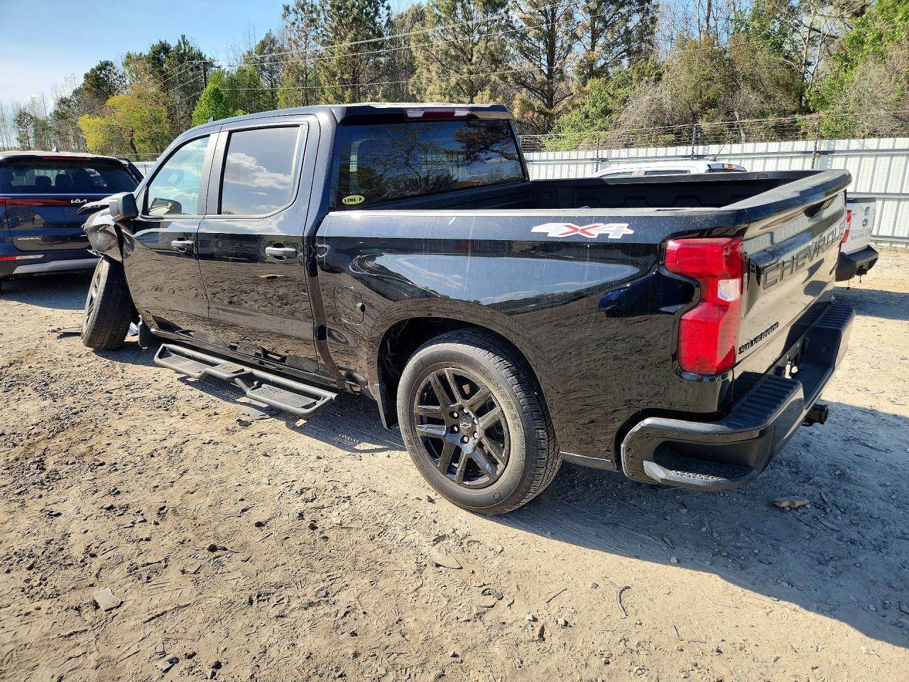 2023 Chevrolet Silverado K1500 Custom