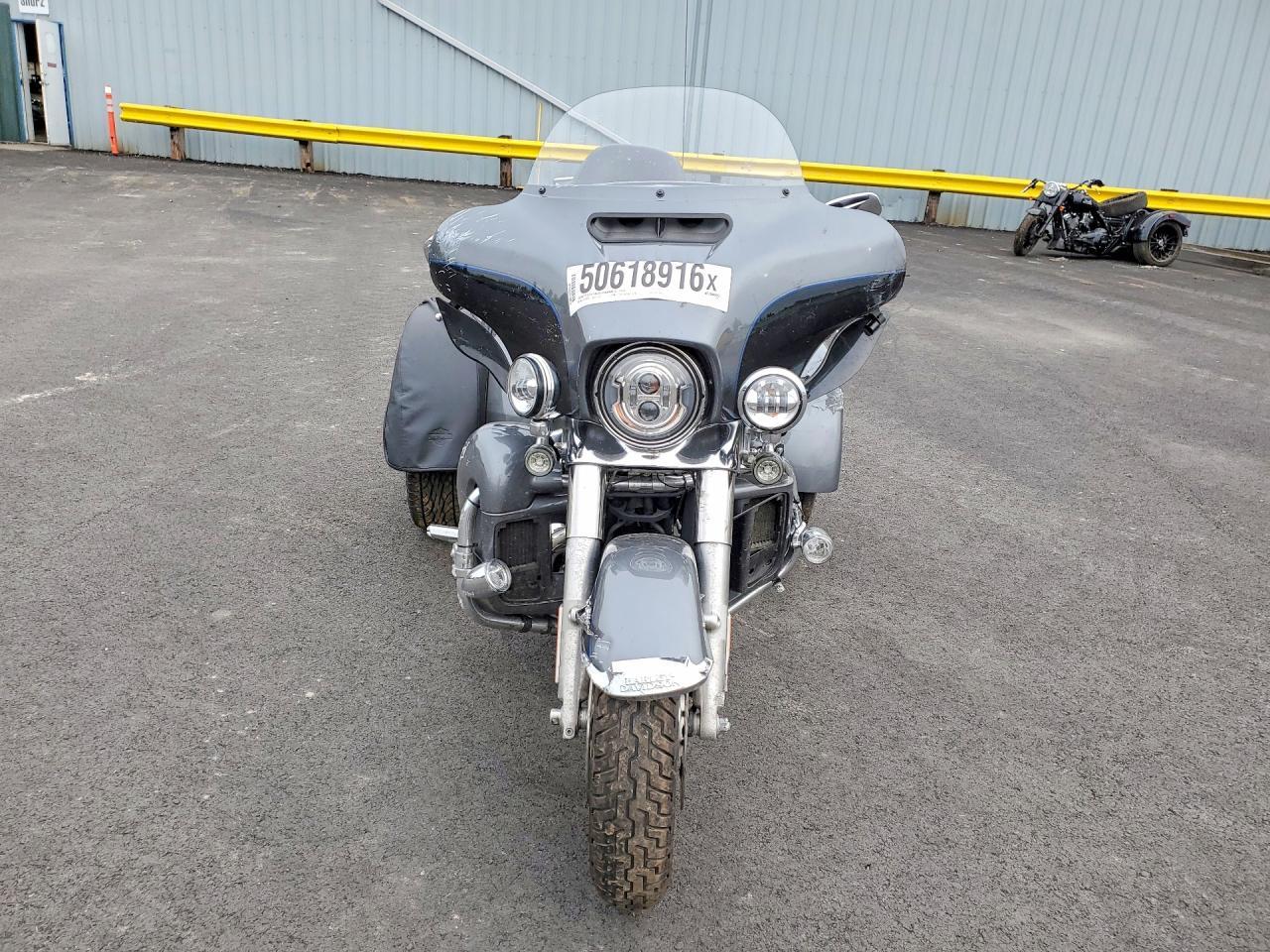 2021 Harley-Davidson Flhtcutg