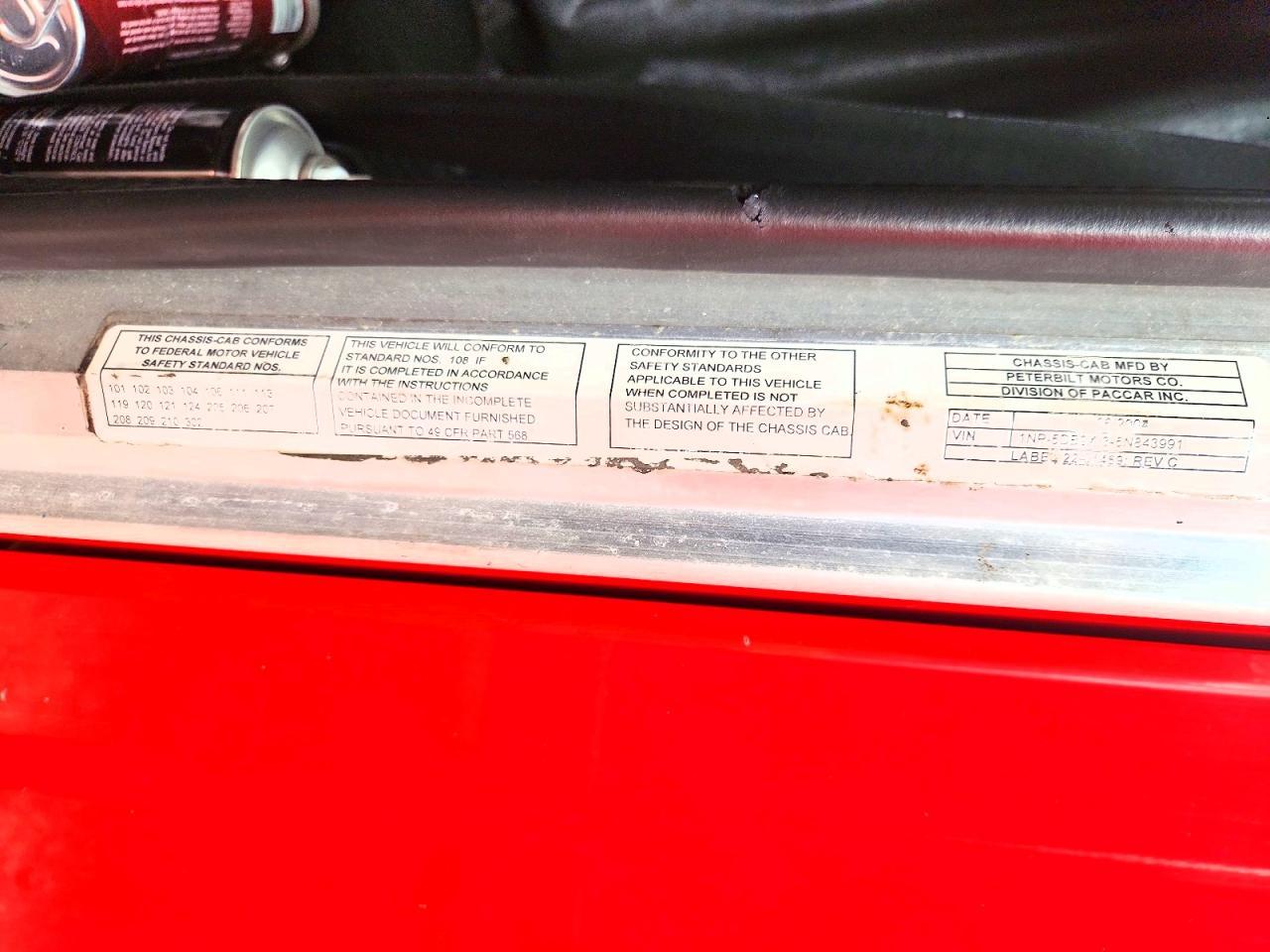 2005 Peterbilt 379 Car Hauler Truck