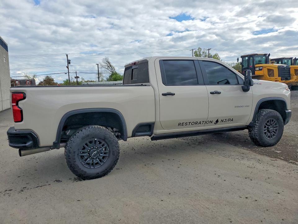 2026 Chevrolet Silverado K2500 ZR2