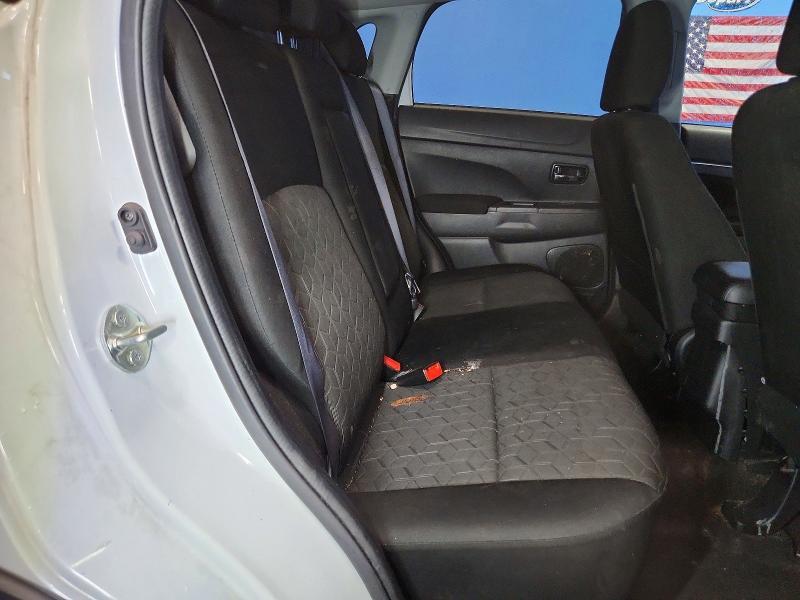 2022 Mitsubishi Outlander Sport es