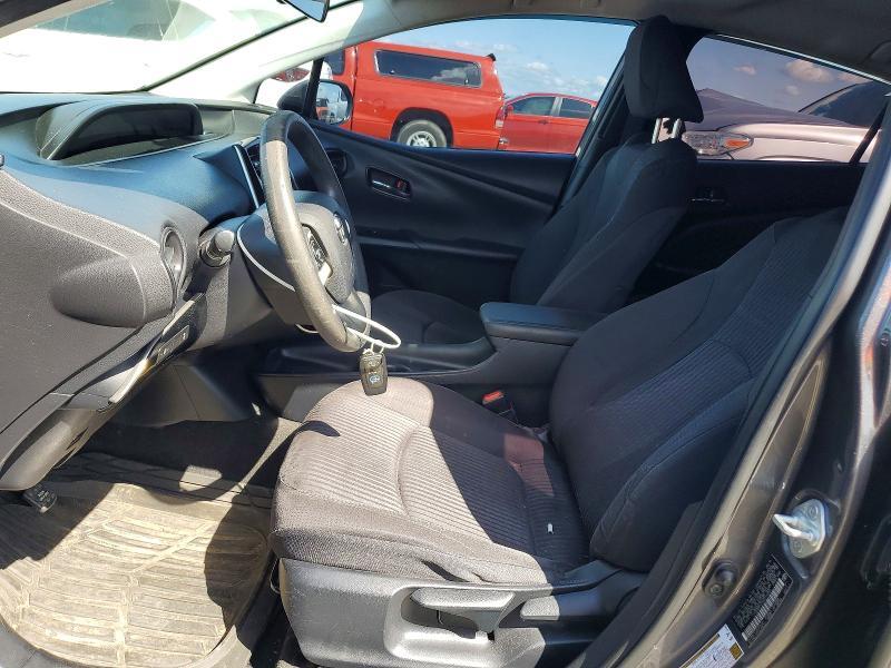 2016 Toyota Prius two