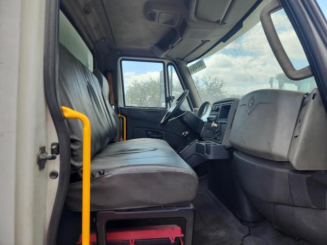 2014 International 4300 BOX Truck