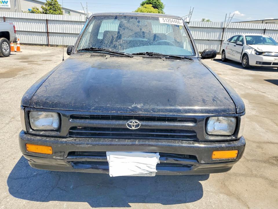 1993 Toyota Pickup Deluxe