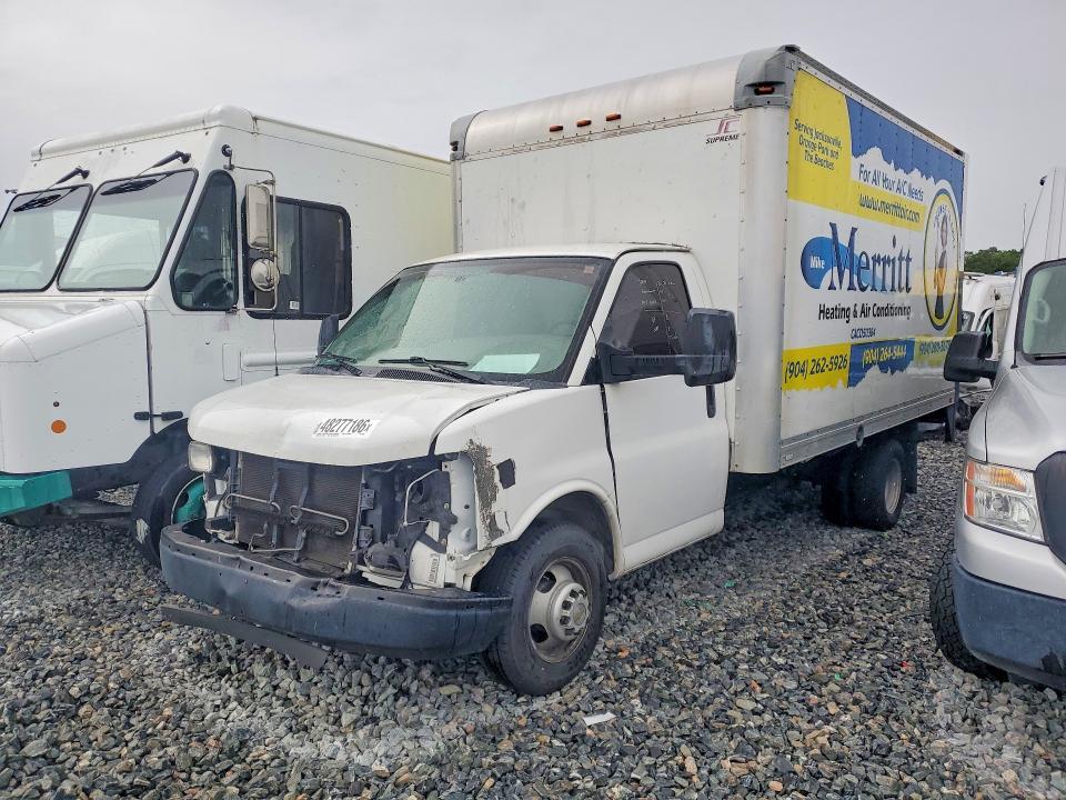 2016 Chevrolet Express BOX Truck