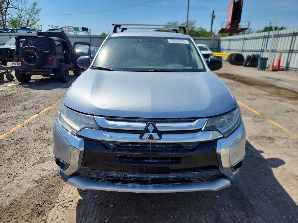 2016 Mitsubishi Outlander es