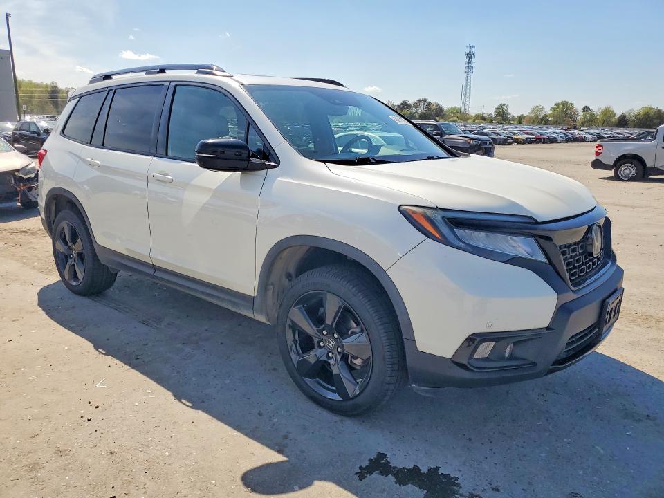 2019 Honda Passport Elite