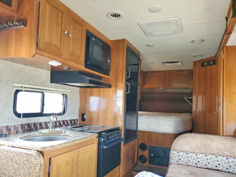 2018 Chev Express G4500