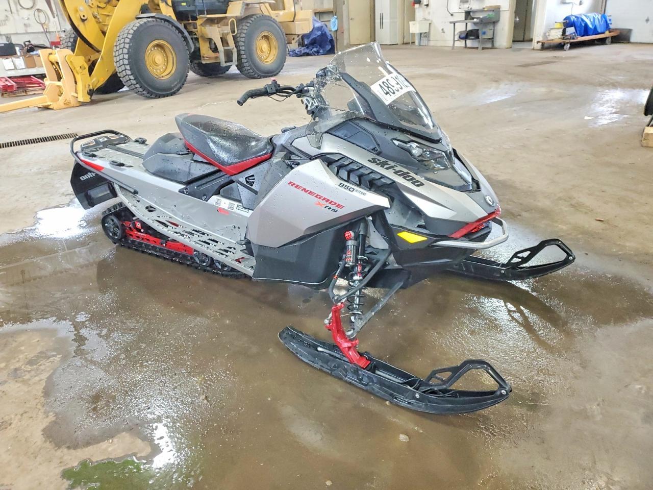 2023 Skidoo Renegade XRS