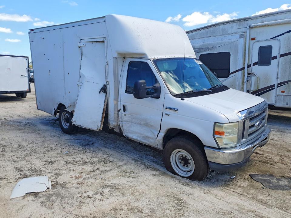 2013 Ford E350 Delivery Truck