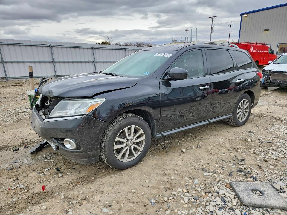 2015 Nissan Pathfinder sv