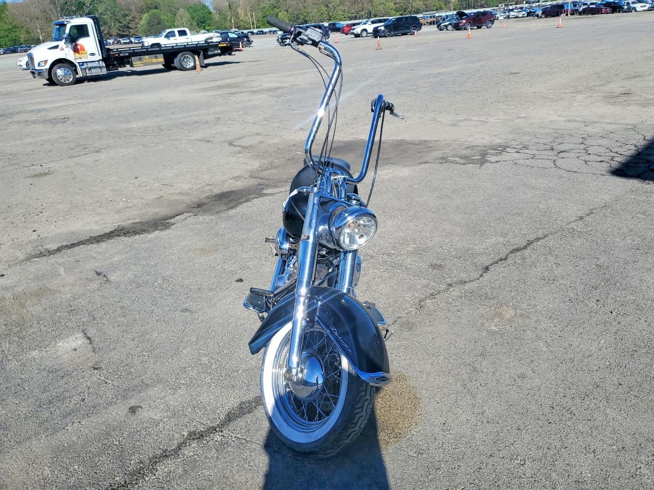 2010 Harley-Davidson Flstn