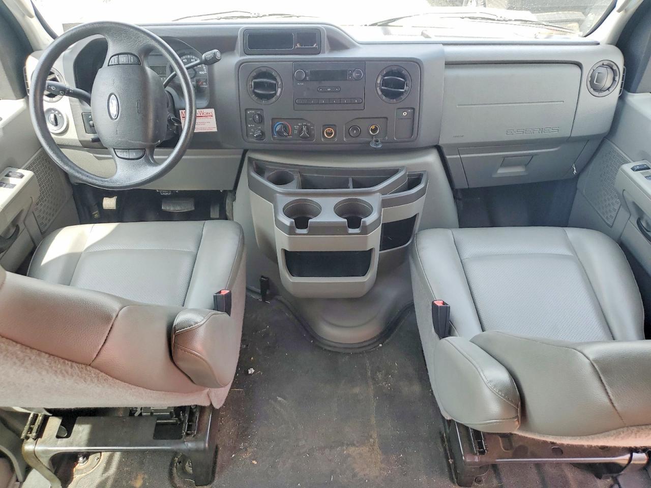 2012 Ford Econline