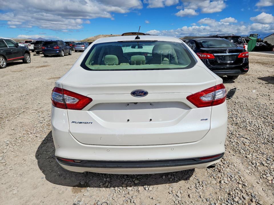 2016 Ford Fusion se