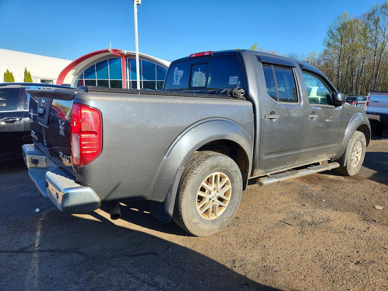 2014 Nissan Frontier S