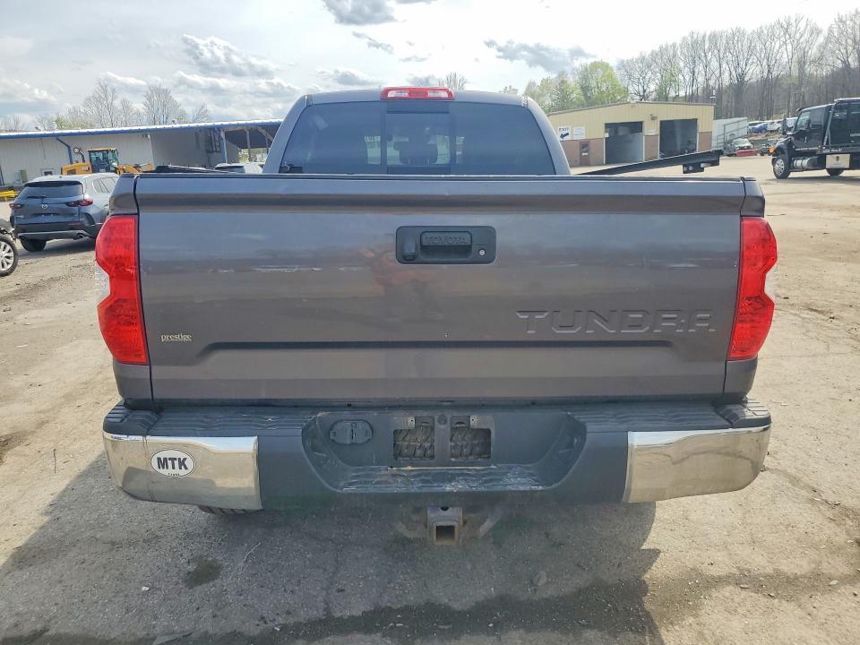 2018 Toyota Tundra SR5