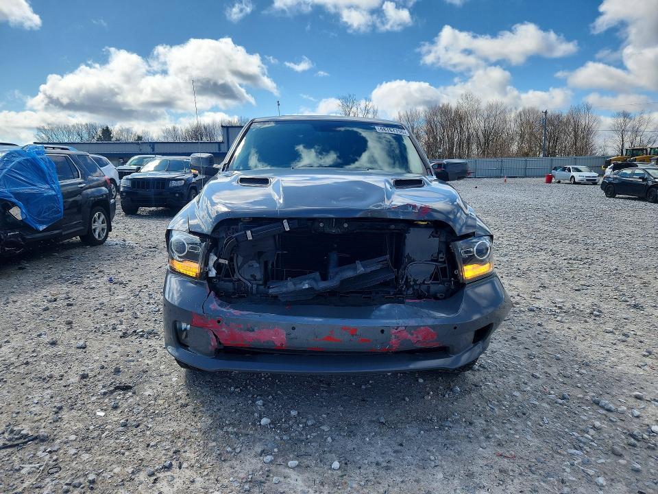 2018 Dodge RAM 1500 Sport