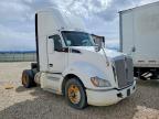 2014 Kenworth T680 Semi Truck