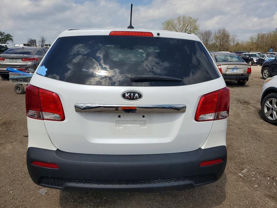 2011 KIA Sorento lx