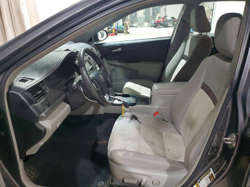 2014 Toyota Camry le