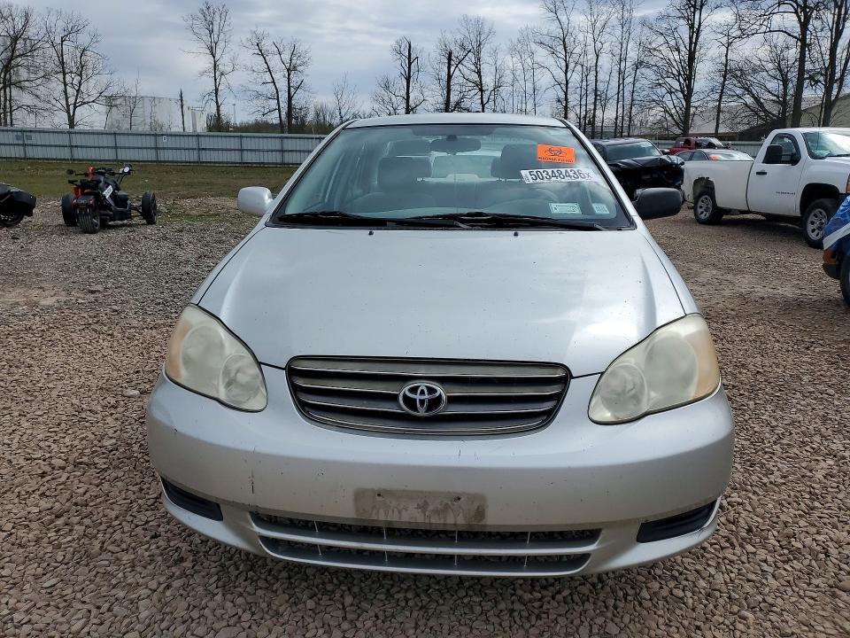 2004 Toyota Corolla le