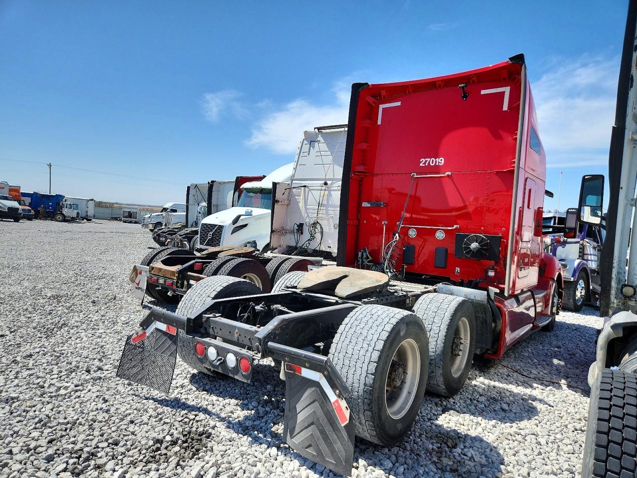 2020 Kenworth T680 Semi Truck