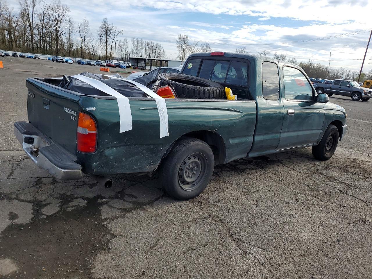2000 Toyota Tacoma Base