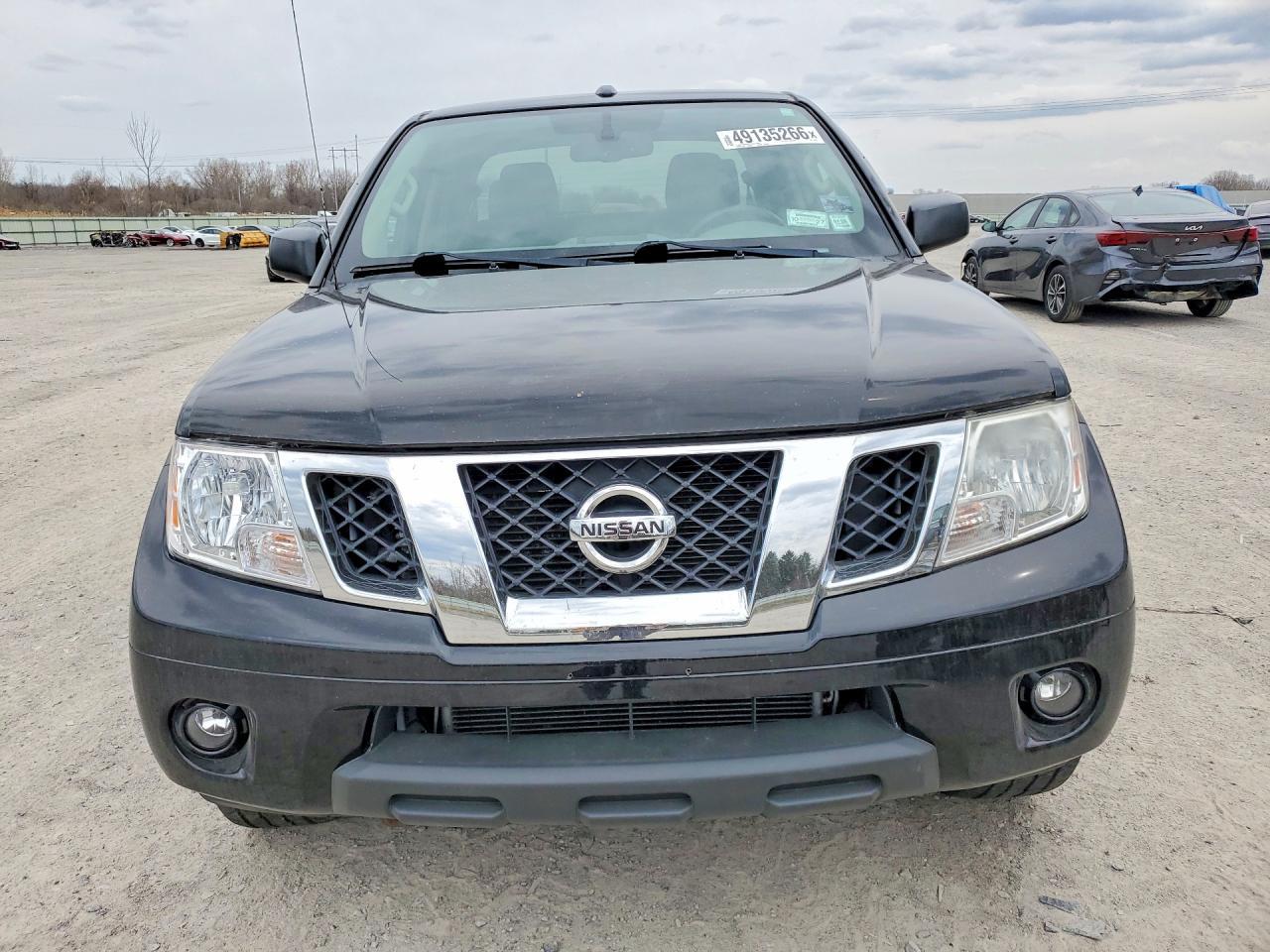 2013 Niss Frontier SV