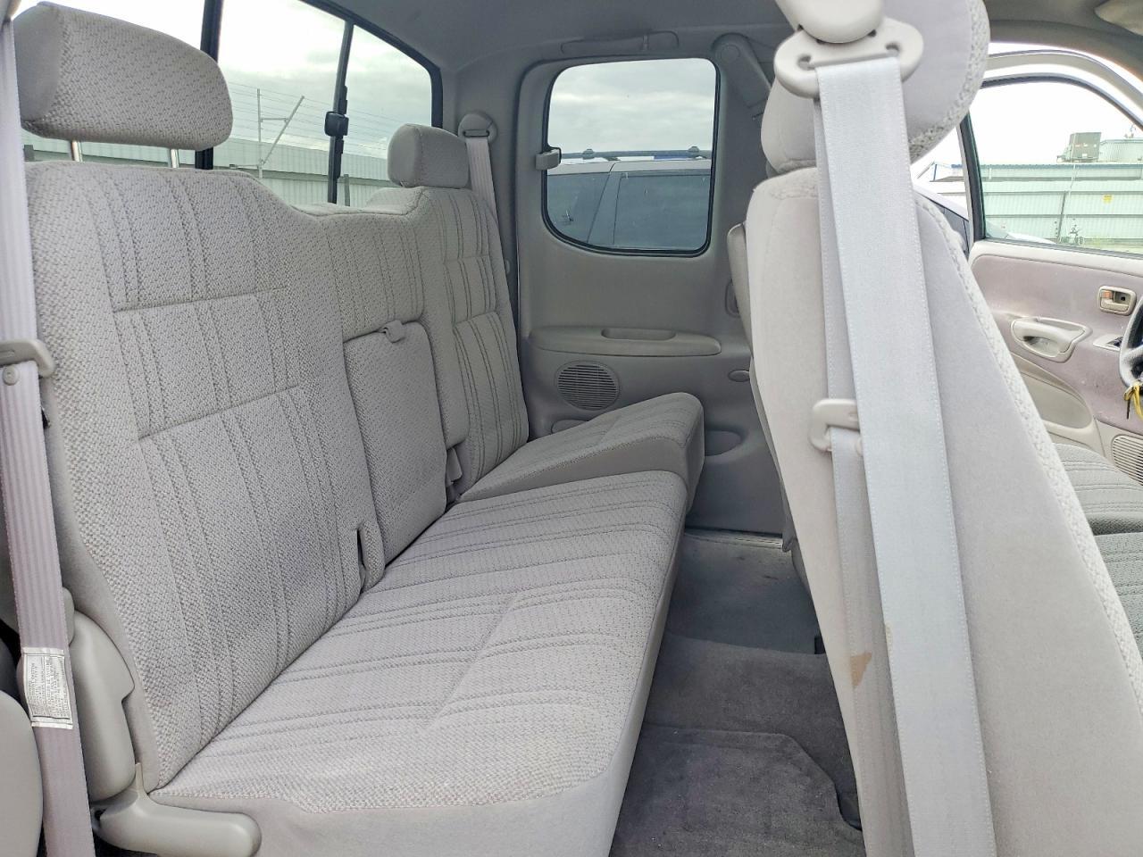 2002 Toyota Tundra SR5 V8