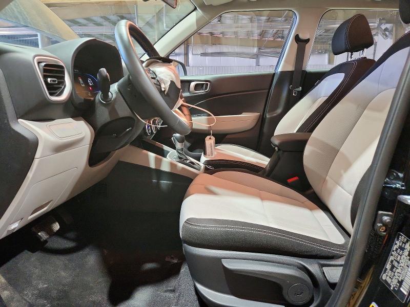 2025 Hyundai Venue sel