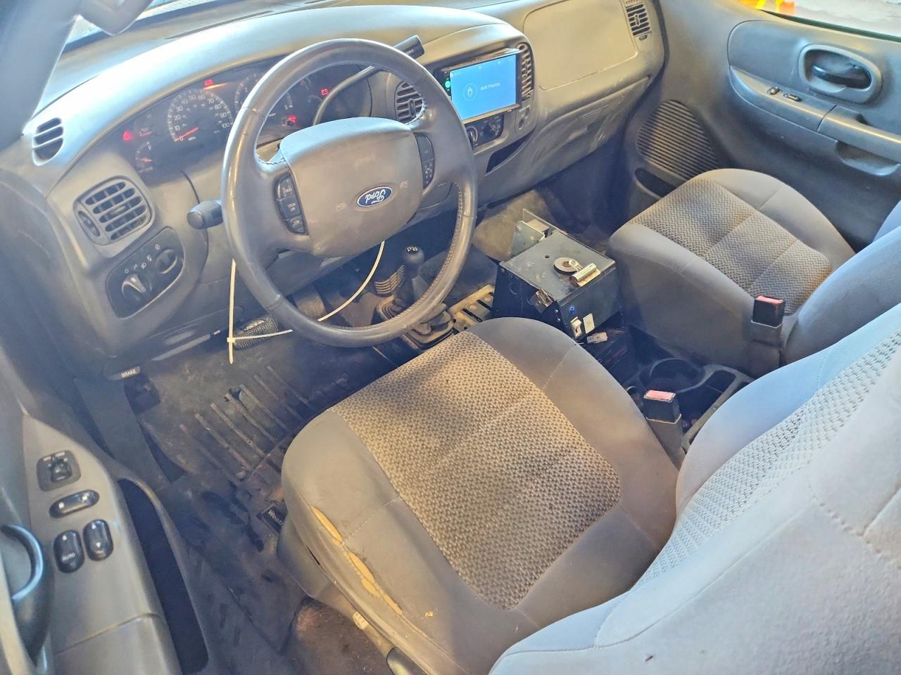 2004 Ford F150 Flatbed Truck